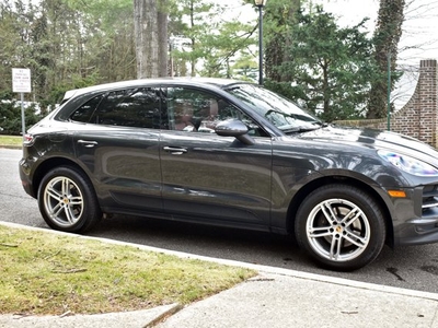 2020 Porsche Macan in Great Neck, NY