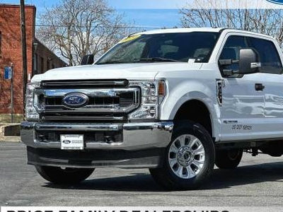 Ford Super Duty F-350 Chassis Cab 6.7L V-8 Diesel Turbocharged