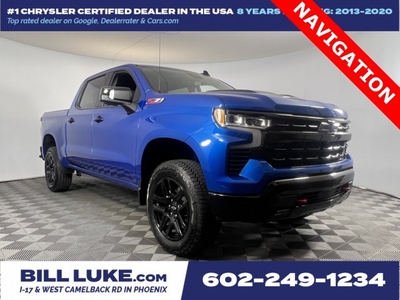PRE-OWNED 2022 CHEVROLET SILVERADO 1500 LT TRAIL BOSS WITH NAVIGATION & 4WD