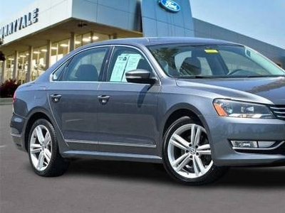 Volkswagen Passat 2.0L Inline-4 Diesel Turbocharged