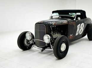 FOR SALE: 1932 Ford Roadster $58,900 USD