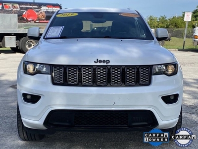 2019 Jeep Grand Cherokee Laredo in Miami, FL