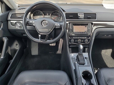 2019 Volkswagen Passat in Tyler, TX