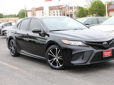 2020 Toyota Camry in Hazelwood, MO