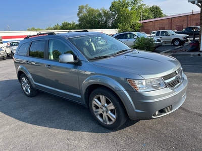 Used 2010 Dodge Journey SXT w/ Flexible Seating Group
