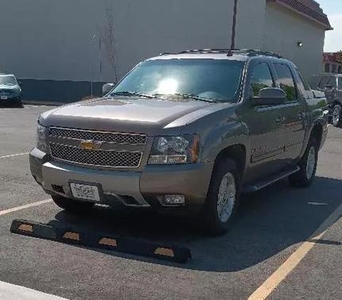 2011 Chevrolet Avalanche for Sale in Co Bluffs, Iowa