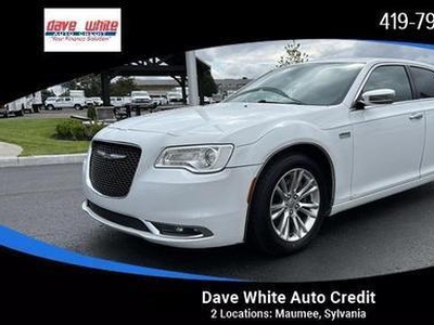 2015 Chrysler 300C for Sale in Co Bluffs, Iowa