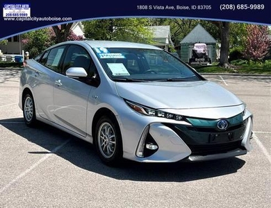 2019 Toyota Prius Prime for Sale in Co Bluffs, Iowa