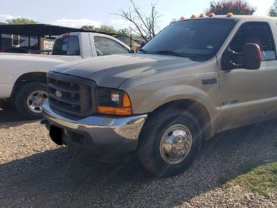FOR SALE: 2001 Ford F350 $13,995 USD