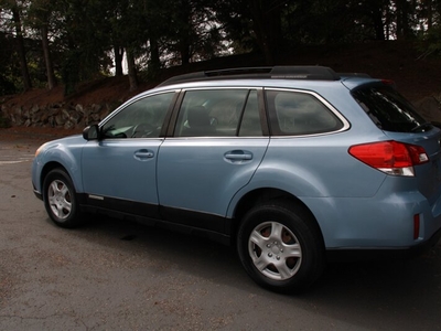 2011 Subaru Outback 2.5i in Seattle, WA