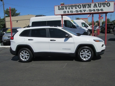 2016 Jeep Cherokee FWD 4dr Sport in Levittown, PA