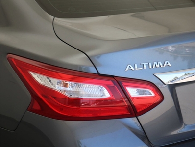 2016 Nissan Altima 2.5 SL in Montclair, CA