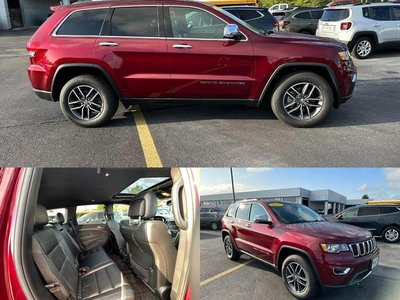 2017 Jeep Grand Cherokee 4WD Limited in Columbia, MO