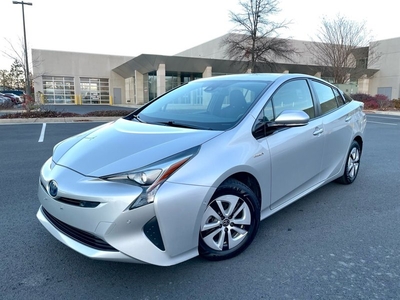 Used 2018 Toyota Prius Two for sale in Baltimore, MD 21228: Hatchback Details - 665786027 | Kelley Blue Book