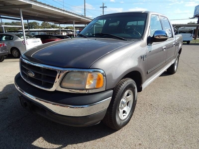 2002 Ford F-150 XLT 4dr SuperCrew 2WD Styleside SB for sale in Cleburne, TX