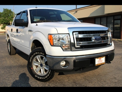 2014 Ford F-150 4WD SuperCrew 145 in XLT for sale in Summit Argo, IL
