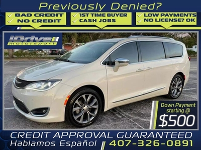 2017 Chrysler Pacifica Limited Minivan 4D for sale in Orlando, FL