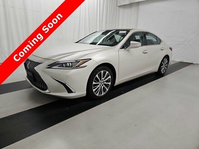 2019 Lexus ES