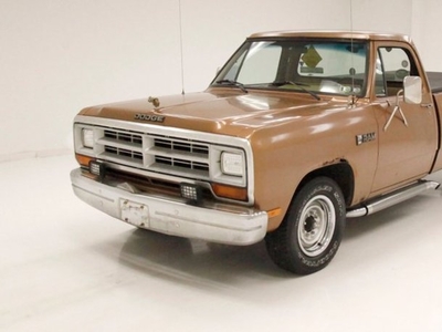 FOR SALE: 1986 Dodge D250 $7,500 USD