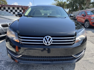 2012 Volkswagen Passat SE in Orlando, FL