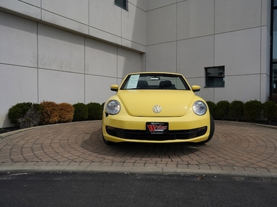 2014 Volkswagen Beetle 1.8T PZEV in Cincinnati, OH