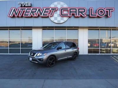 2017 Nissan Pathfinder Platinum Sport Utility 4D for sale in Council Bluffs, IA