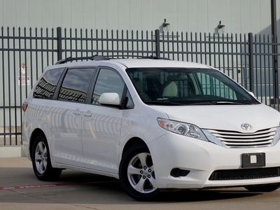 2017 Toyota Sienna L for sale in Plano, TX
