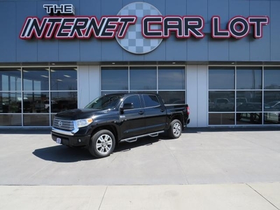 2017 Toyota Tundra CrewMax Platinum Pickup 4D 5 1/2 ft for sale in Omaha, NE