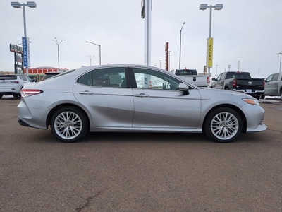 2020 Toyota Camry Hybrid XLE in Superior, WI