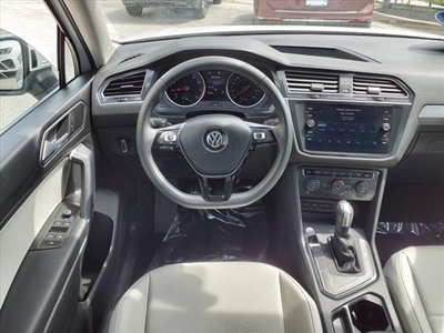2020 Volkswagen Tiguan 2.0T SE in Kansas City, MO