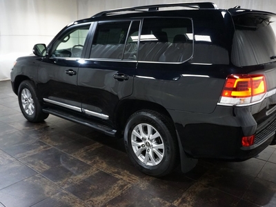 2021 Toyota Land Cruiser in Youngstown, OH