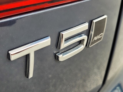 2021 Volvo XC60 T5 AWD INSCRIPTION in Alpharetta, GA