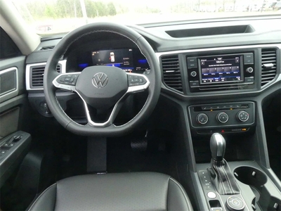 2023 Volkswagen Atlas 2.0T SE in Sterling, VA