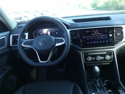 2023 Volkswagen Atlas 2.0T SE w/Technology in Sterling, VA