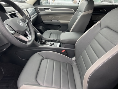 2023 Volkswagen Atlas 3.6L V6 SEL Premium R-Line in Tilton, NH