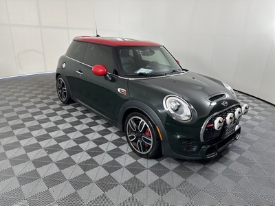 2017 MINI Cooper