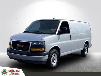 2018 GMC Savana Cargo