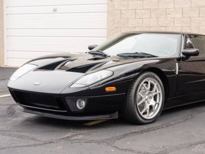Ford GT 5.4L V-8 Gas Supercharged