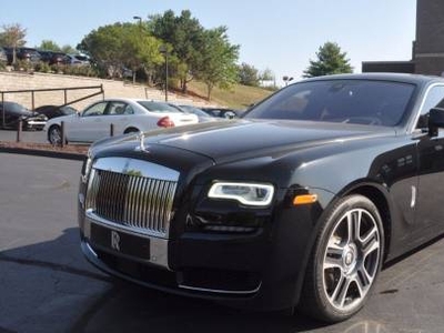 Rolls-Royce Ghost 6.6L V-12 Gas Turbocharged