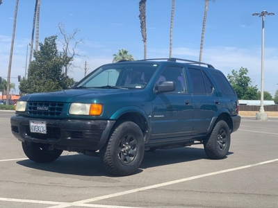 1998 Isuzu Rodeo S 4dr V6 SUV for sale in Bakersfield, CA
