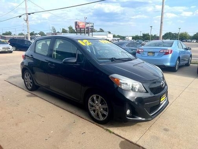 2012 Toyota Yaris for Sale in Chicago, Illinois