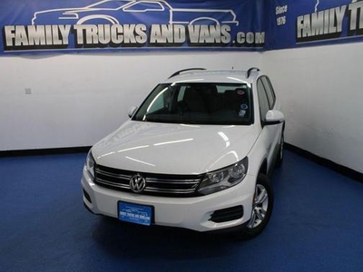 2016 Volkswagen Tiguan for Sale in Chicago, Illinois