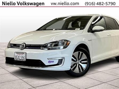 2018 Volkswagen e-Golf for Sale in Chicago, Illinois