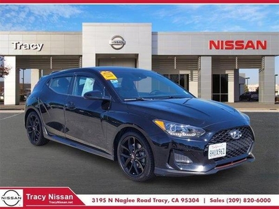 2019 Hyundai Veloster for Sale in Chicago, Illinois