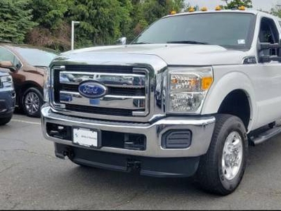 Ford Super Duty F-250 6.2L V-8 Gas