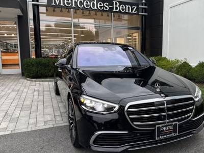 Mercedes-Benz S-Class 4.0L V-8 Gas Turbocharged