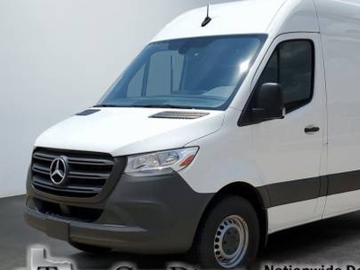 Mercedes-Benz Sprinter Cargo Van 2.0L Inline-4 Gas Turbocharged