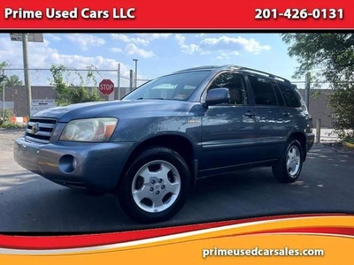 2004 Toyota Highlander for Sale in Co Bluffs, Iowa