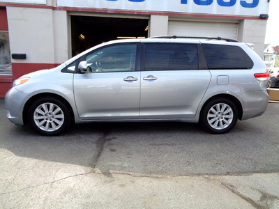 2011 Toyota Sienna