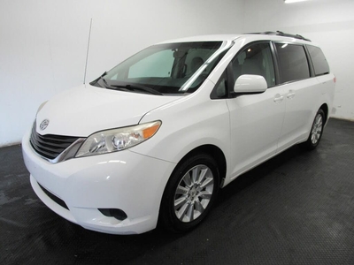 2012 Toyota Sienna